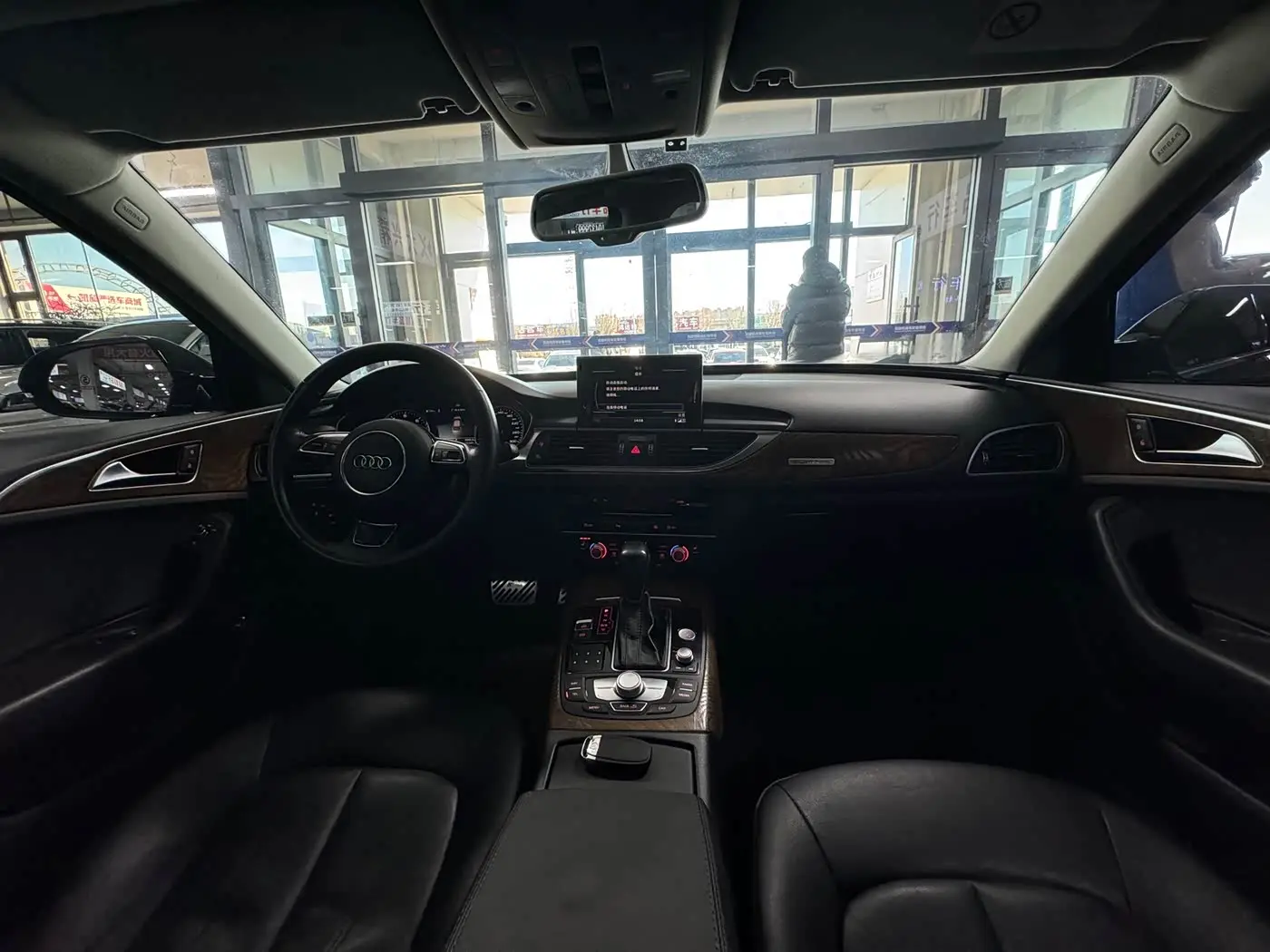Audi A6L 2017 — Photo 8/9