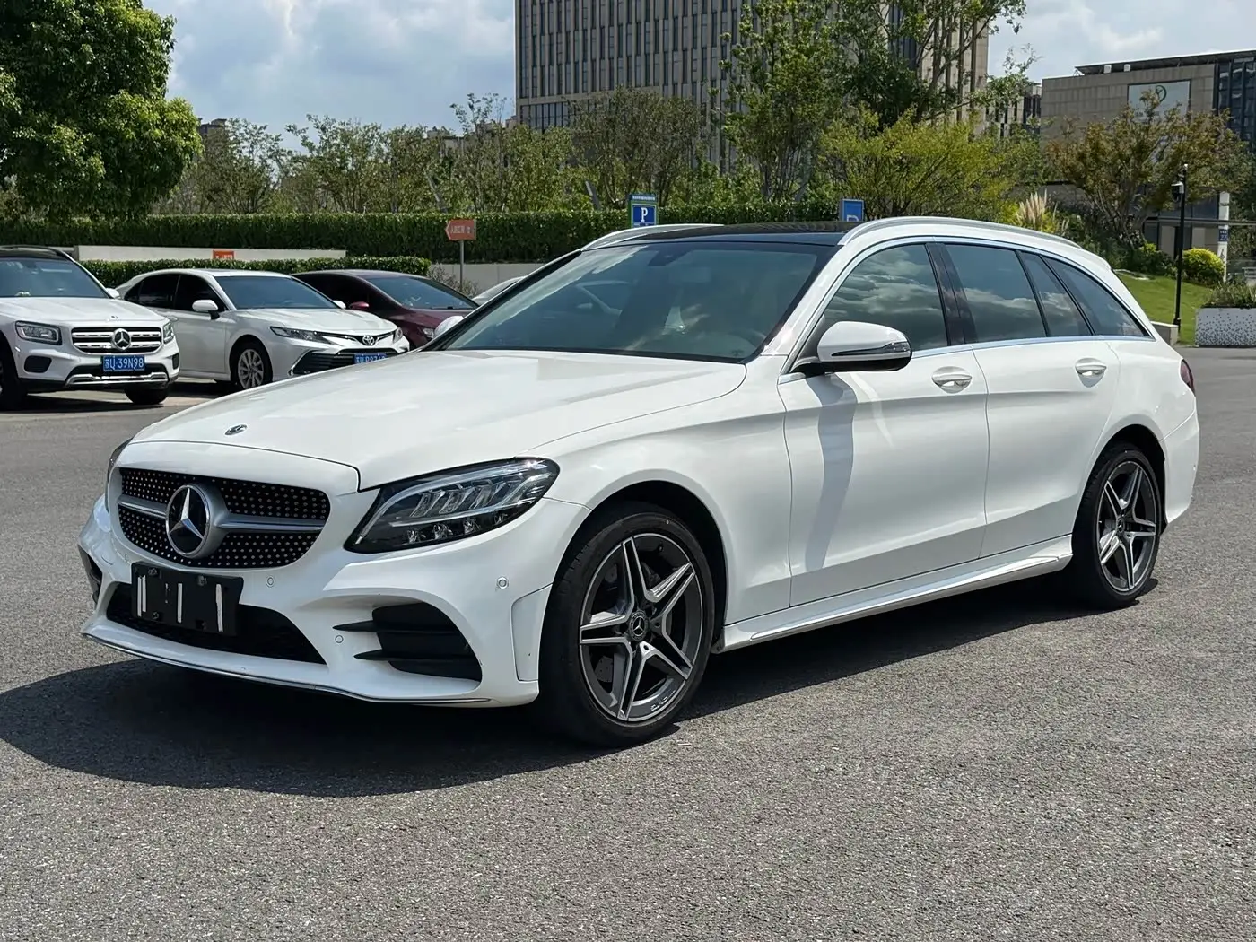 Mercedes-Benz C-Class, 2019