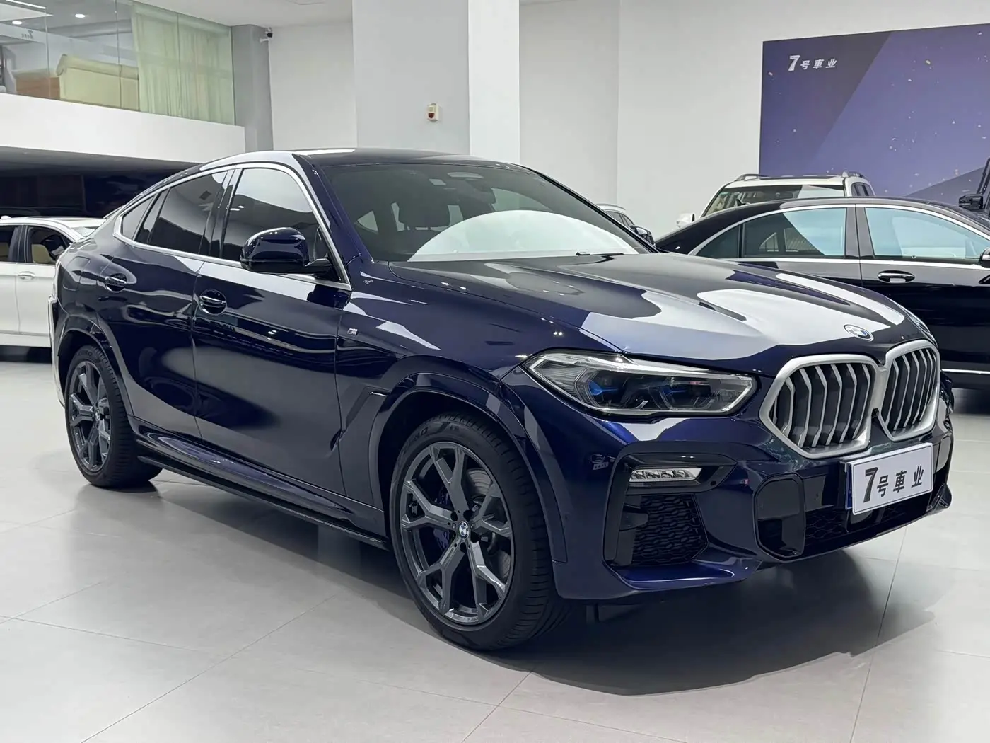 BMW X6 2021 — Фото 5/17