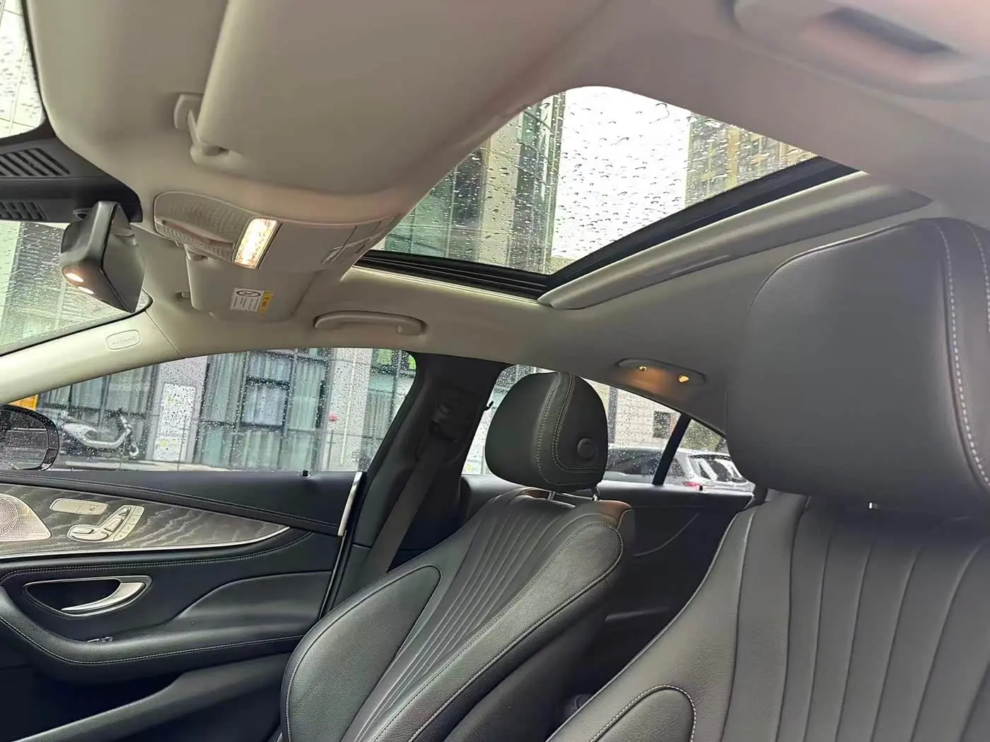 Mercedes-Benz CLS 2021 — Photo 9/11