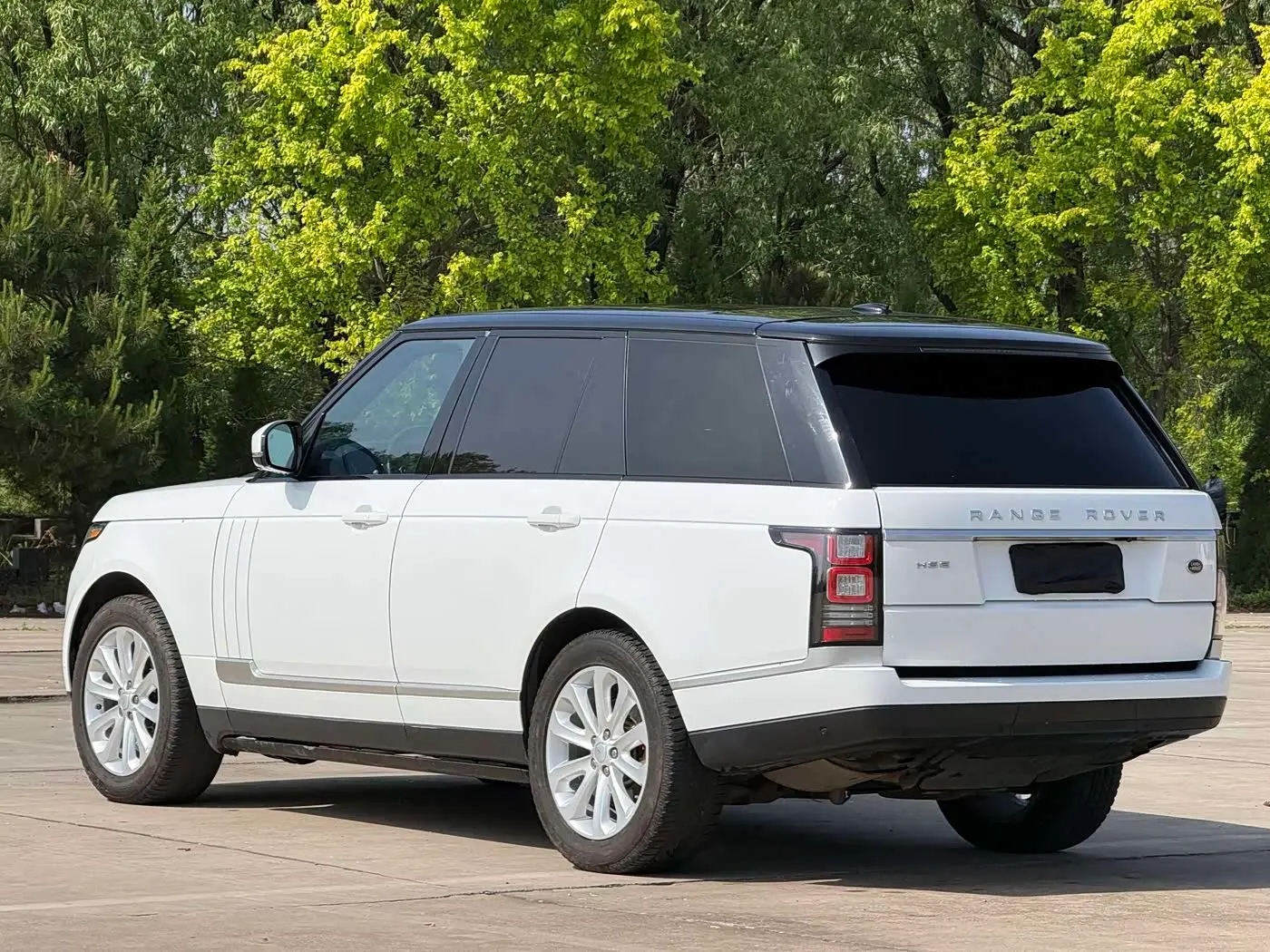 Land Rover Range Rover 2015 — Фото 5/20