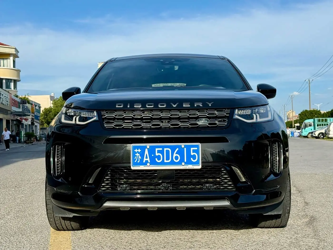 Land Rover Discovery Sport 2021 — Фото 1/20