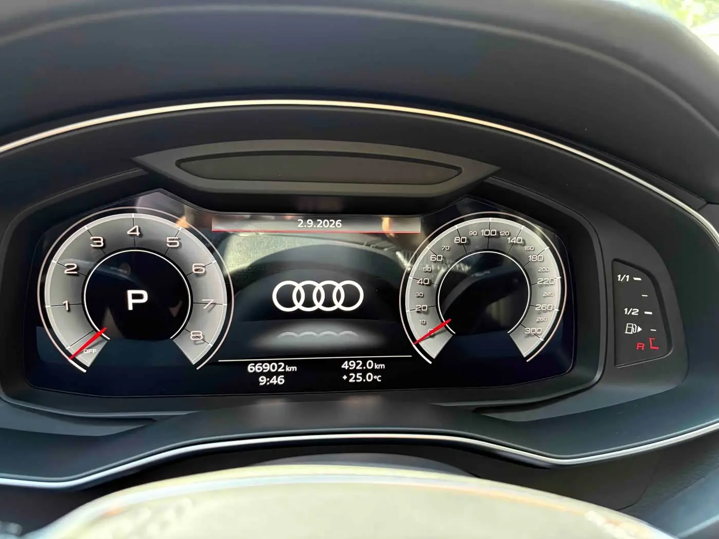 Audi A6L 2023 — Фото 10/13