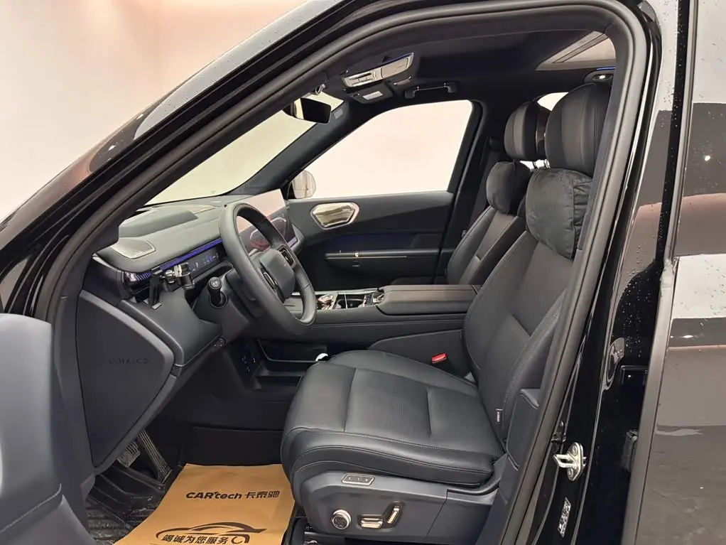 Lynk & Co 900 2025 — Photo 8/18