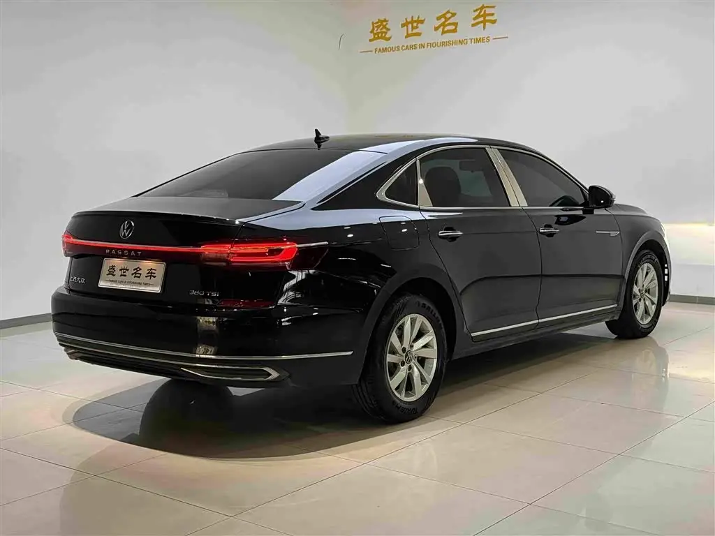 Volkswagen Passat 2022 — Şəkil 13/13