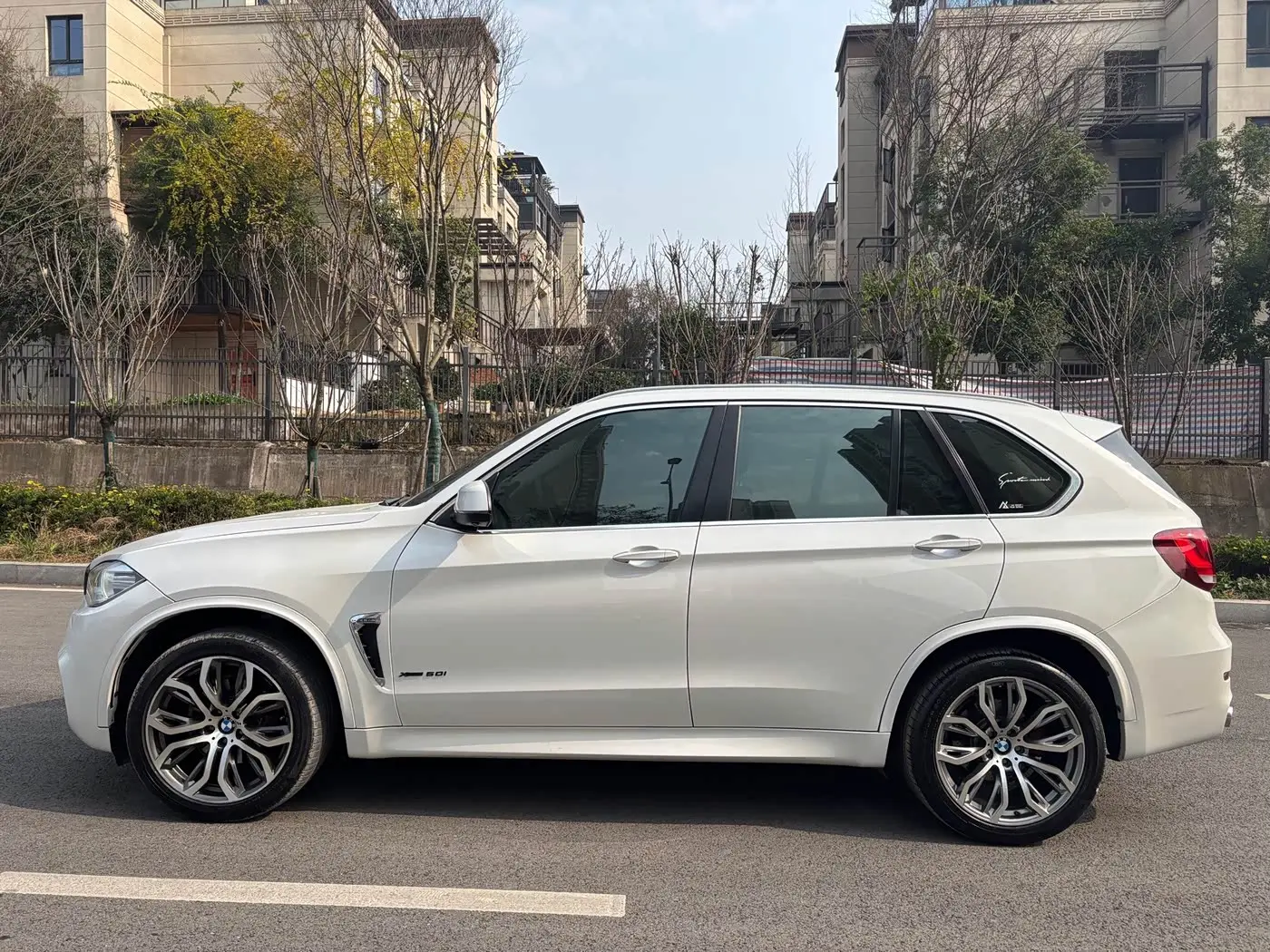 BMW X5 2014 — Photo 4/13