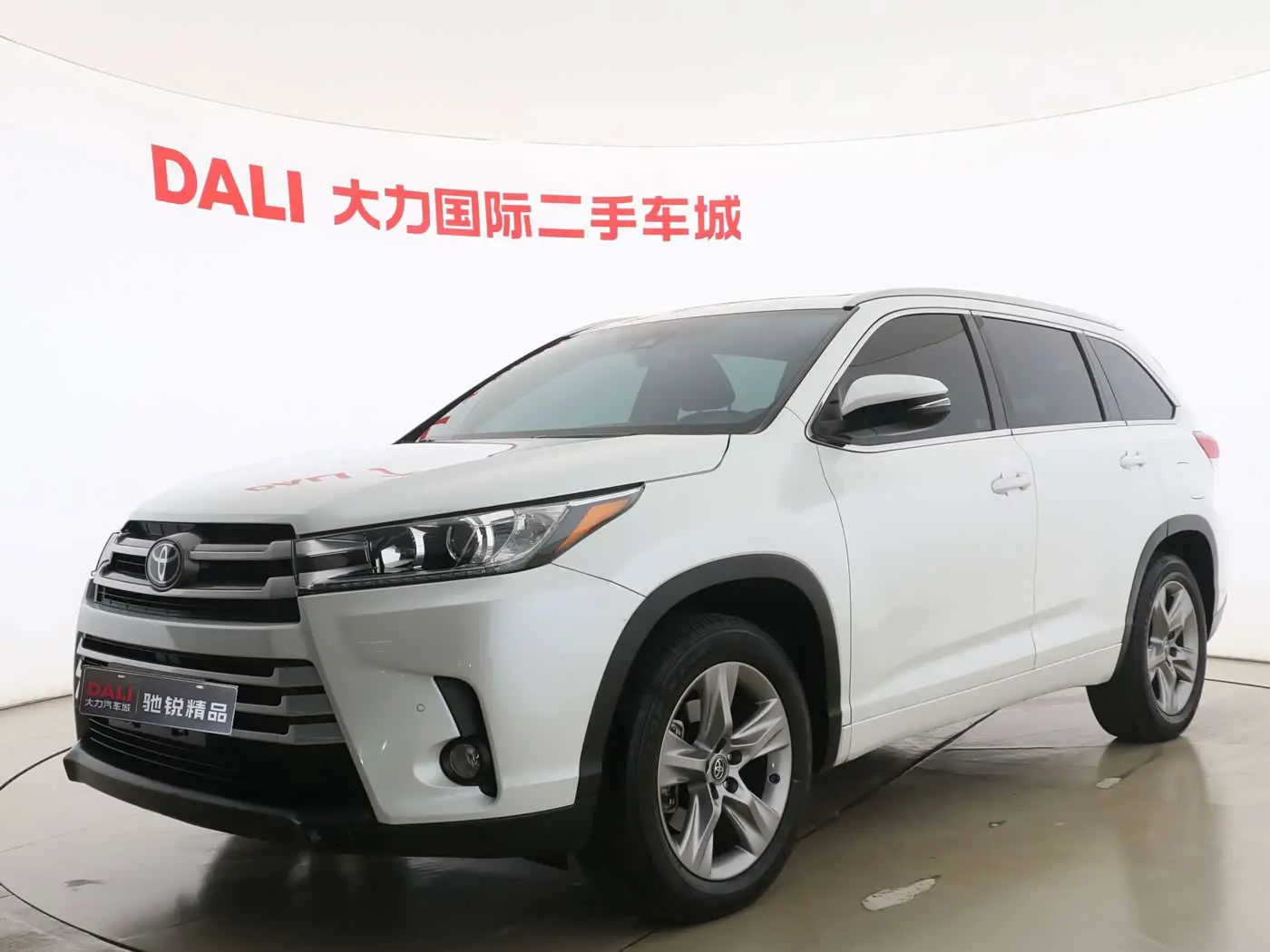 Toyota Highlander 2020 — Şəkil 1/19