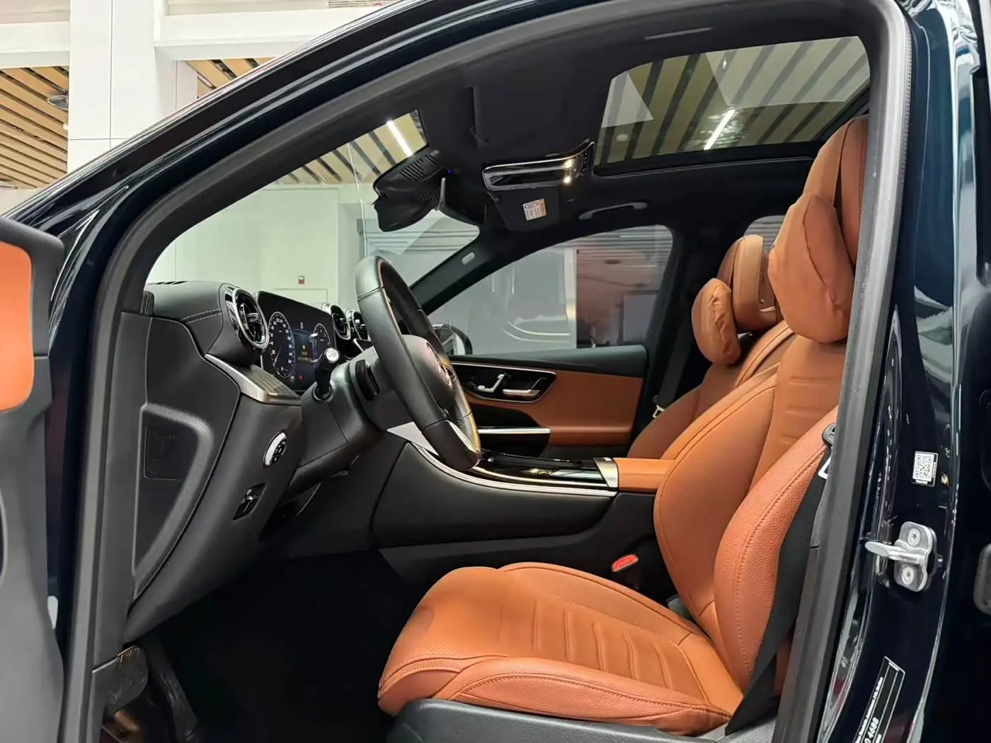 Mercedes-Benz GLC 2024 — Şəkil 10/20