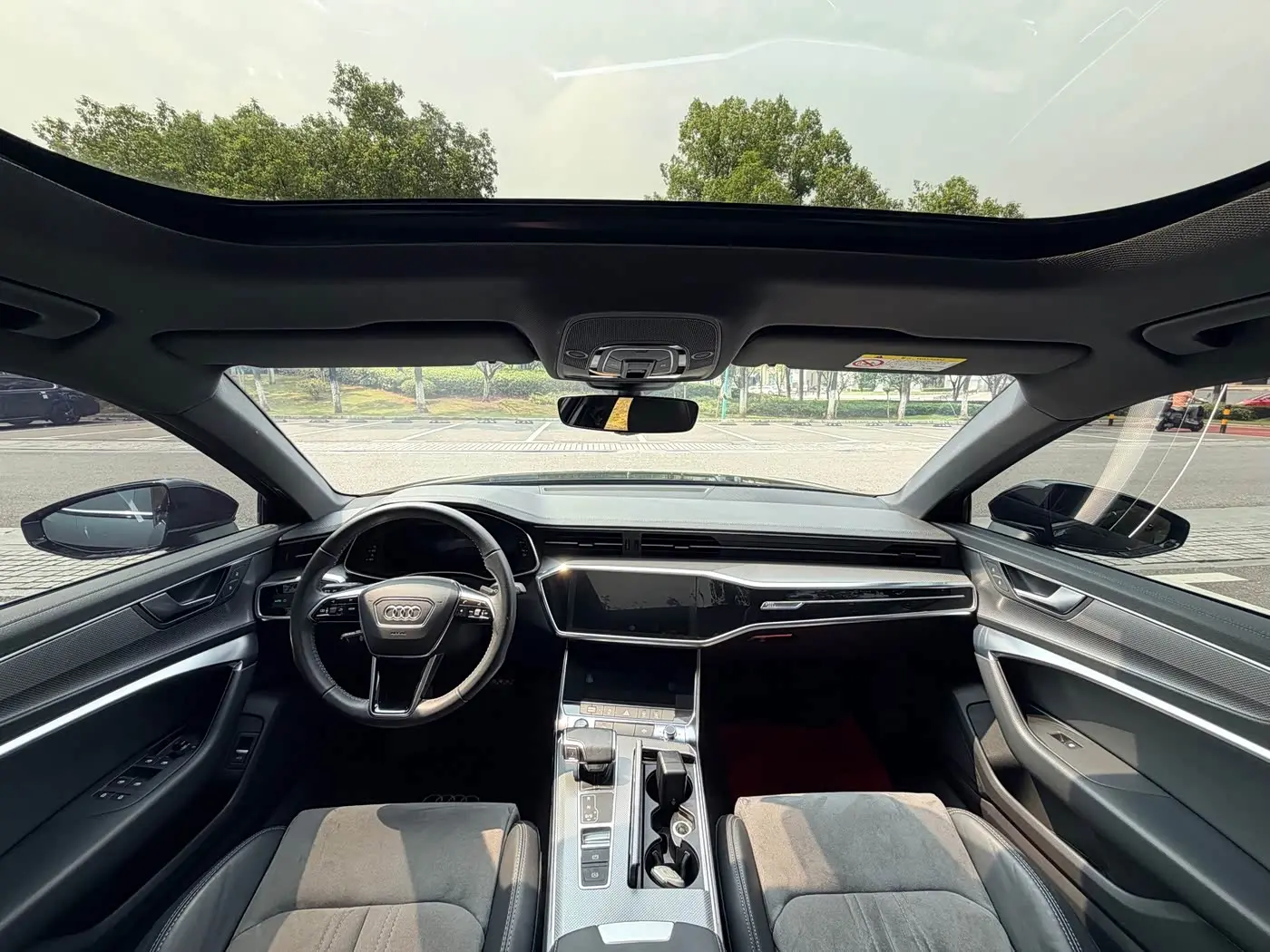 Audi A6L 2021 — Photo 5/9