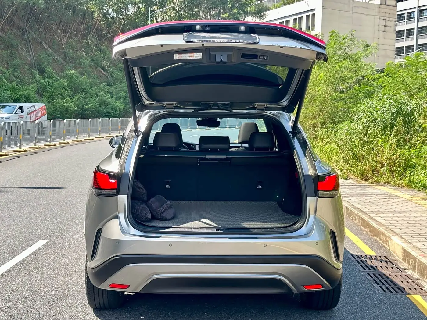 Lexus RX 2024 — Фото 15/18