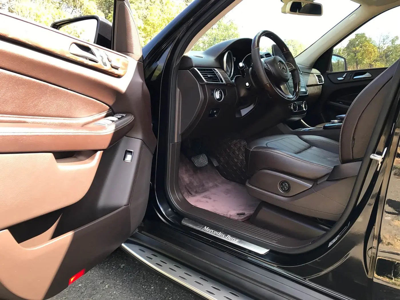 Mercedes-Benz GLE 2016 — Фото 10/20