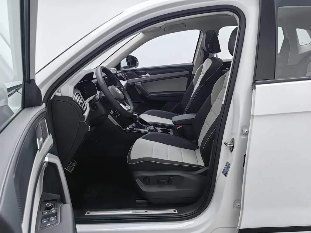 Volkswagen Tayron X 2024 — Фото 10/20