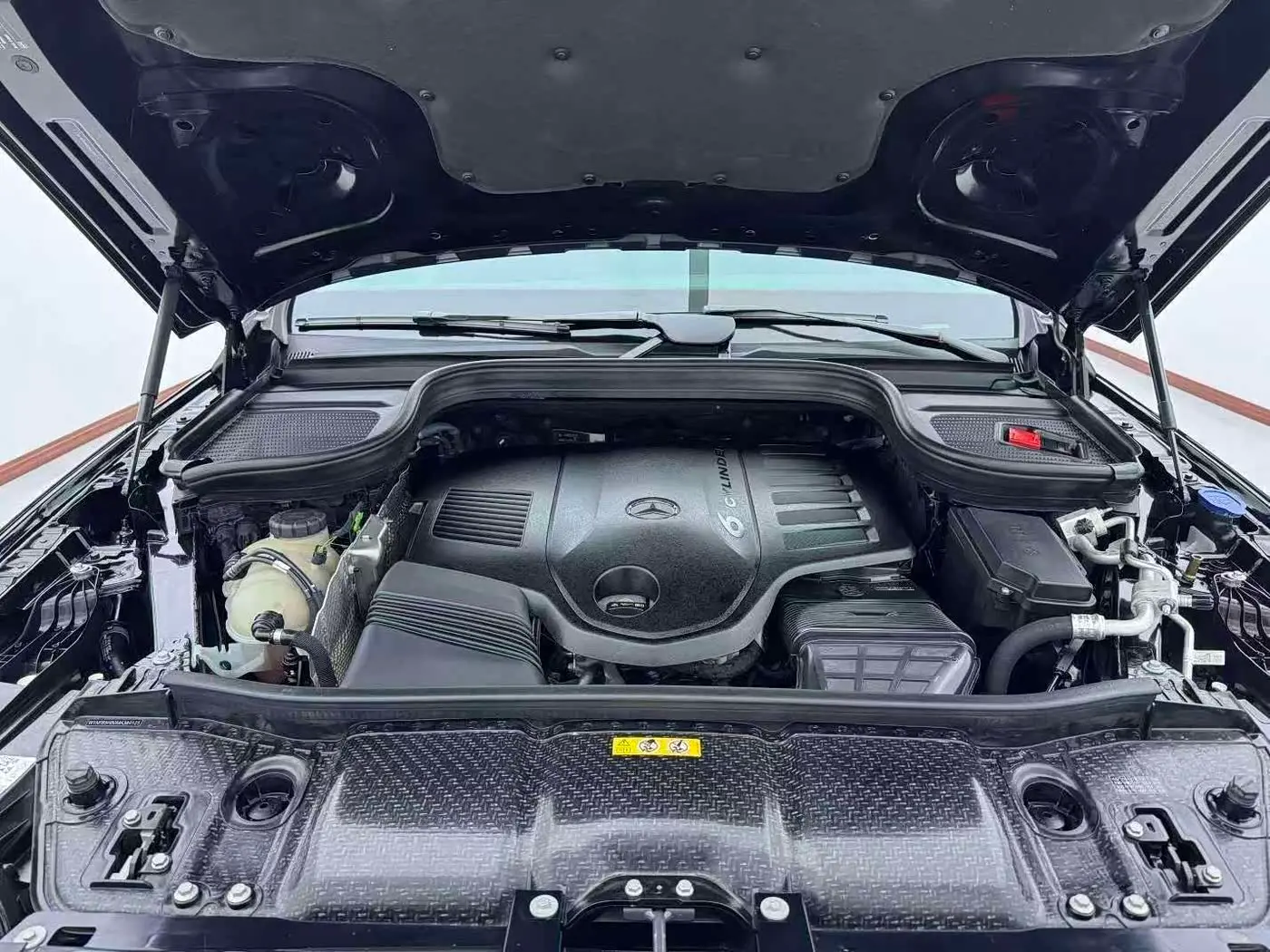 Mercedes-Benz GLE 2021 — Photo 6/15