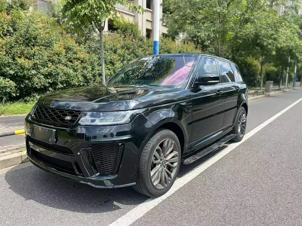 Land Rover Range Rover Sport 2015 — Photo 1/9