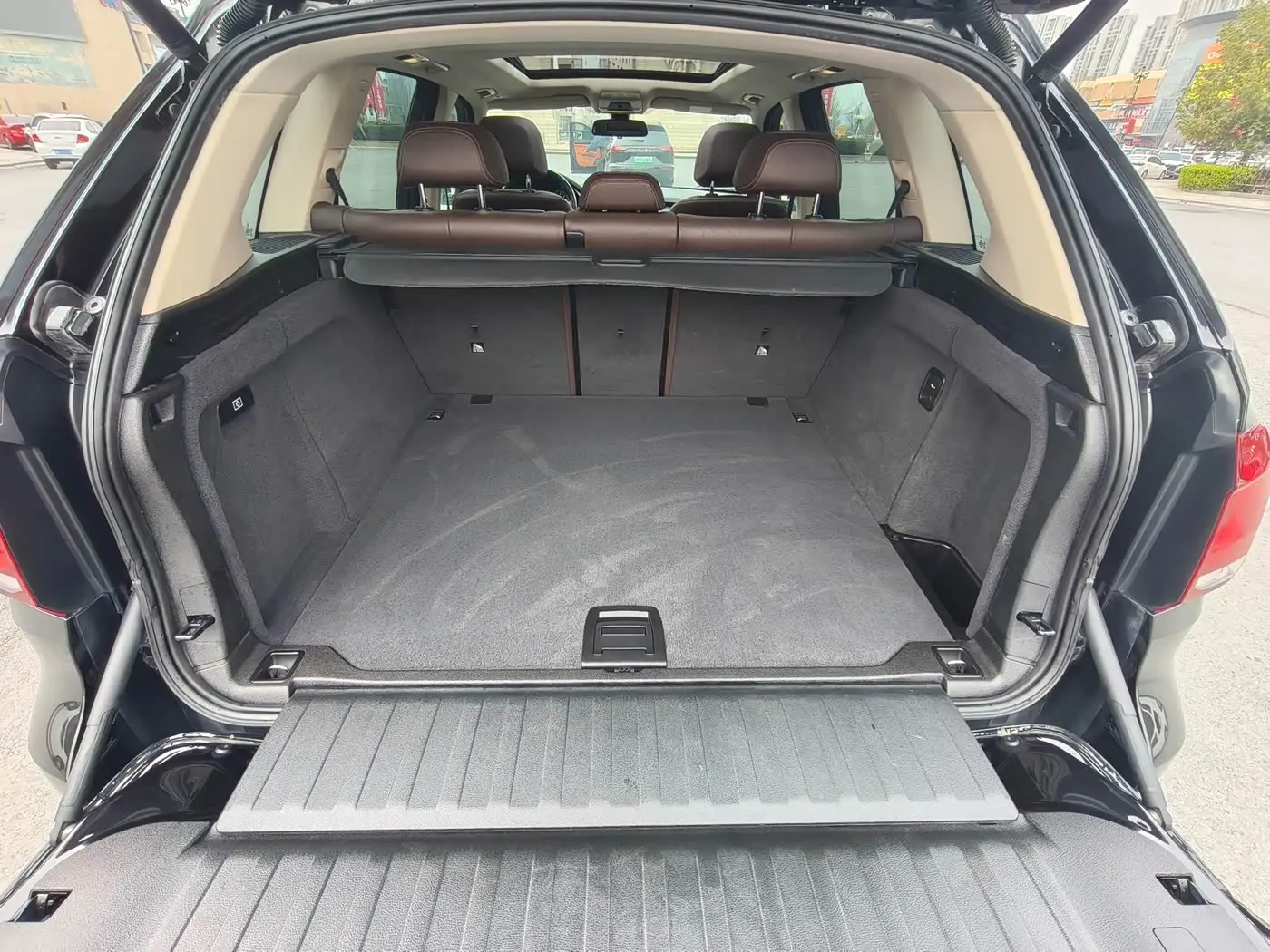 BMW X5 2018 — Фото 11/14