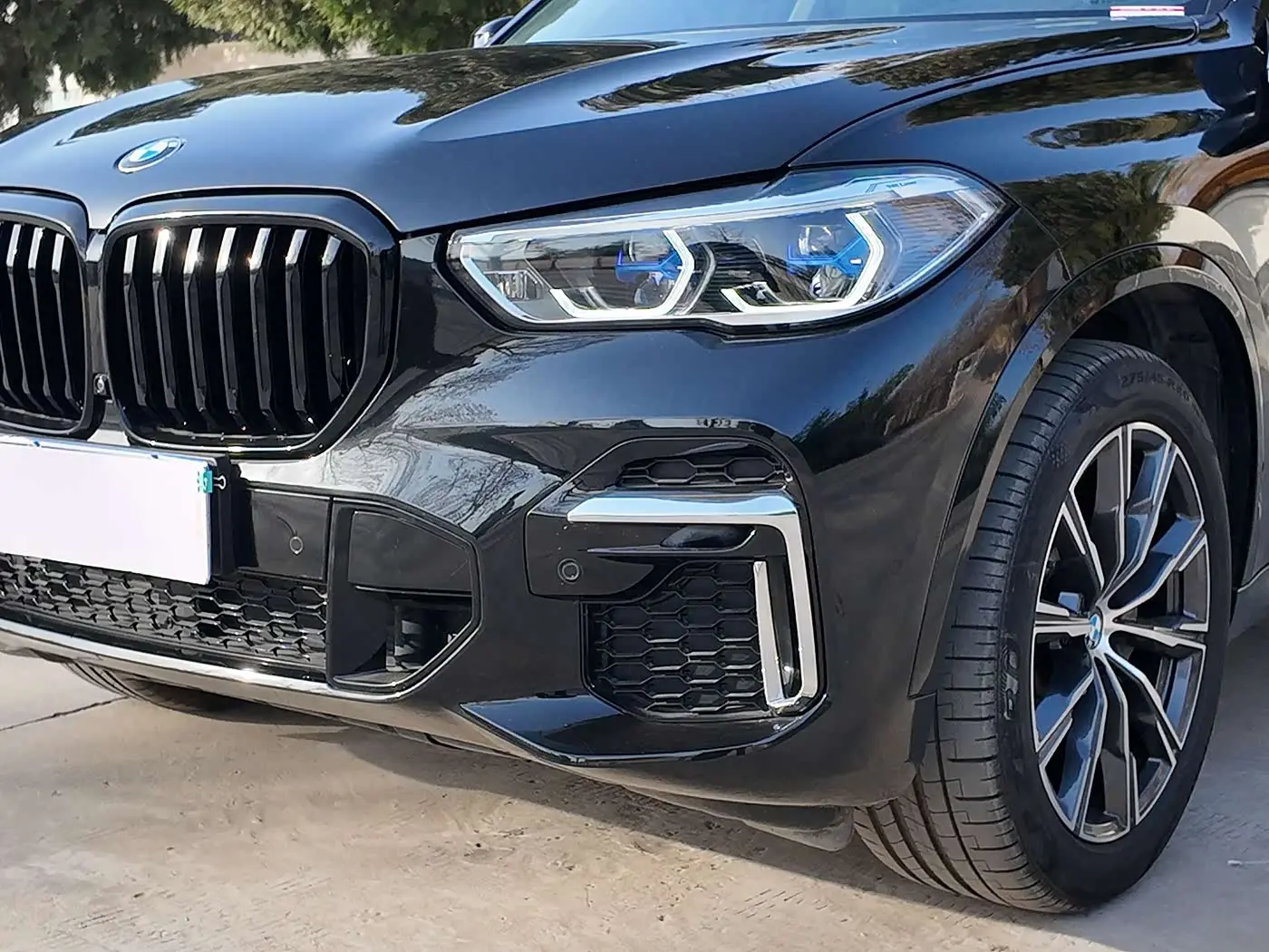 BMW X5 2023 — Фото 4/18