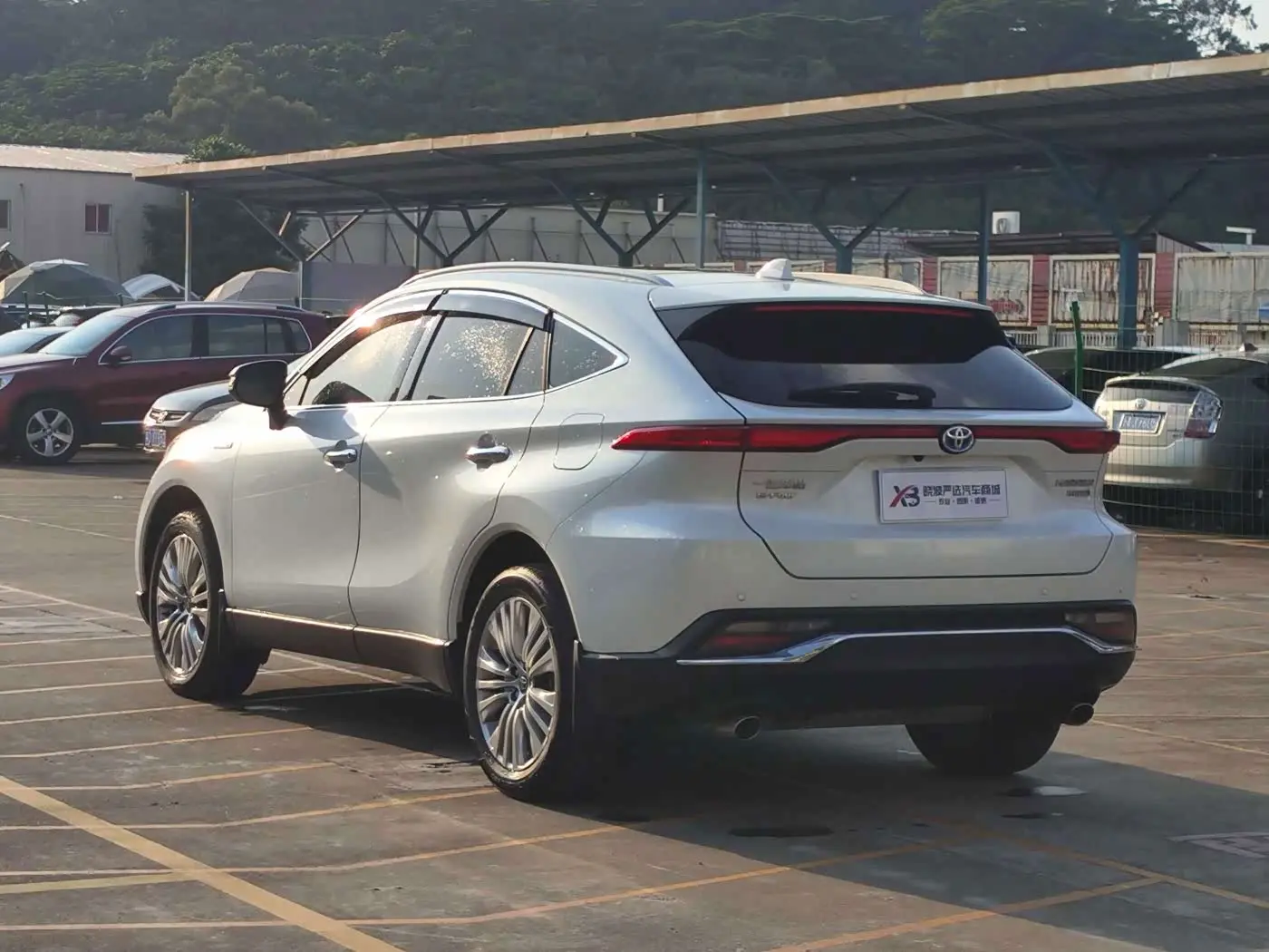 Toyota Lingfang HARRIER 2024 — Photo 5/17