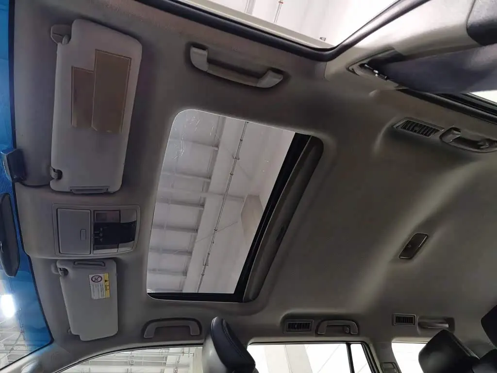 Toyota Prado 2016 — Photo 14/20