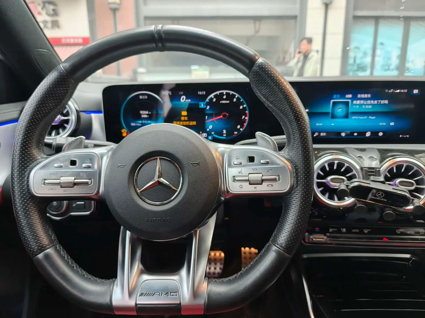 Mercedes-Benz A-Class AMG 2020 — Photo 11/14