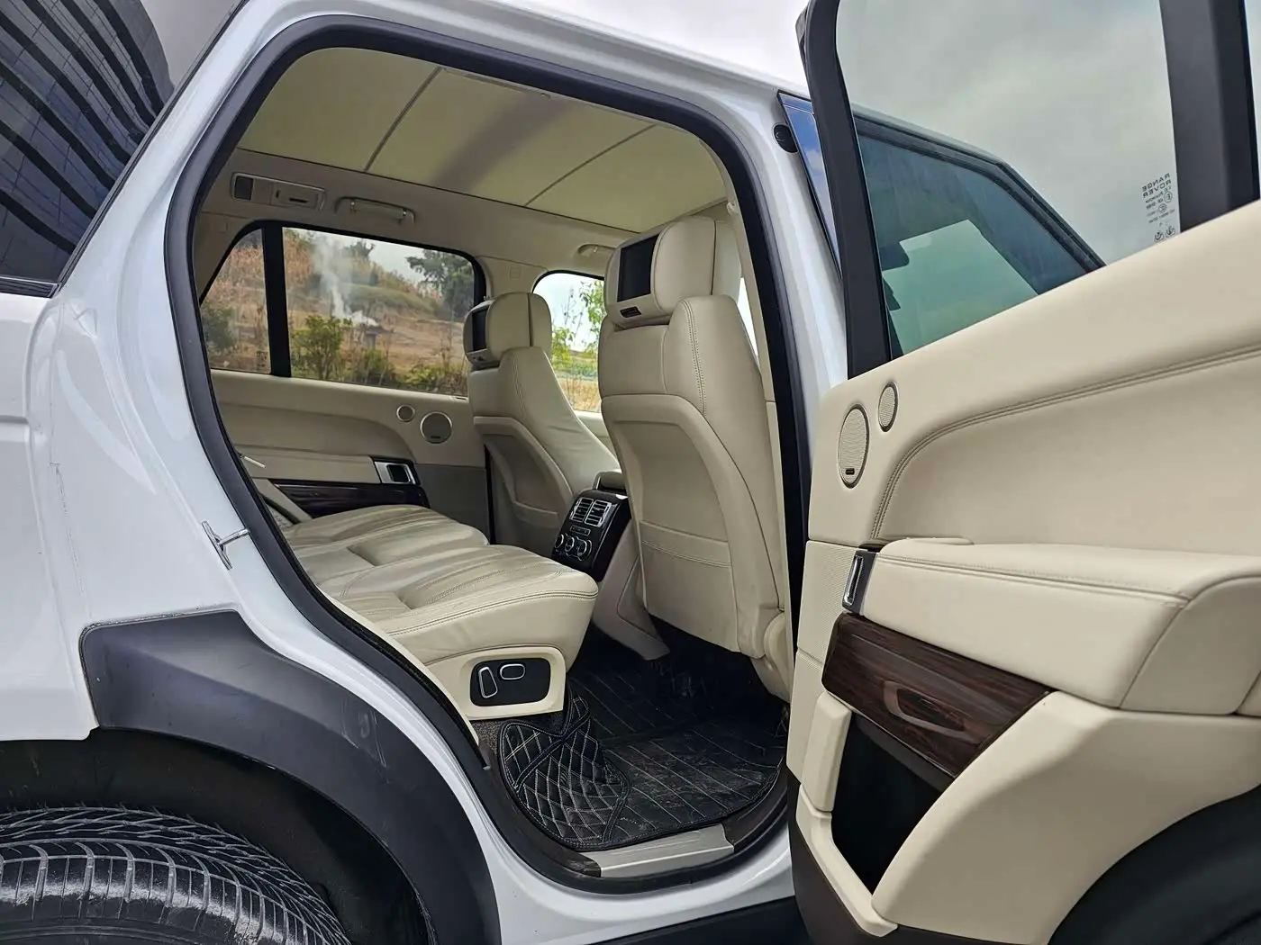 Land Rover Range Rover 2016 — Photo 7/20
