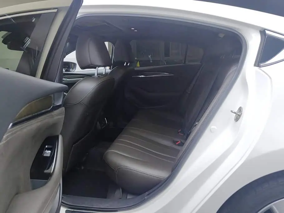 Mazda Atenza 2021 — Photo 11/16