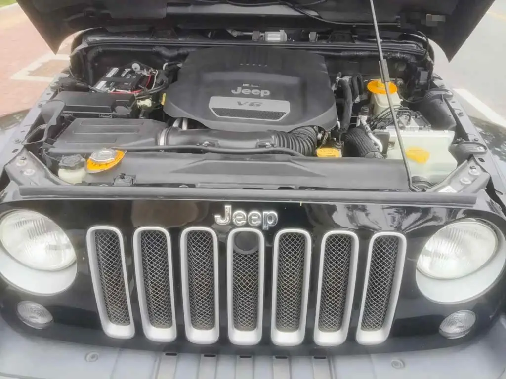 Jeep Wrangler 2016 — Photo 9/15