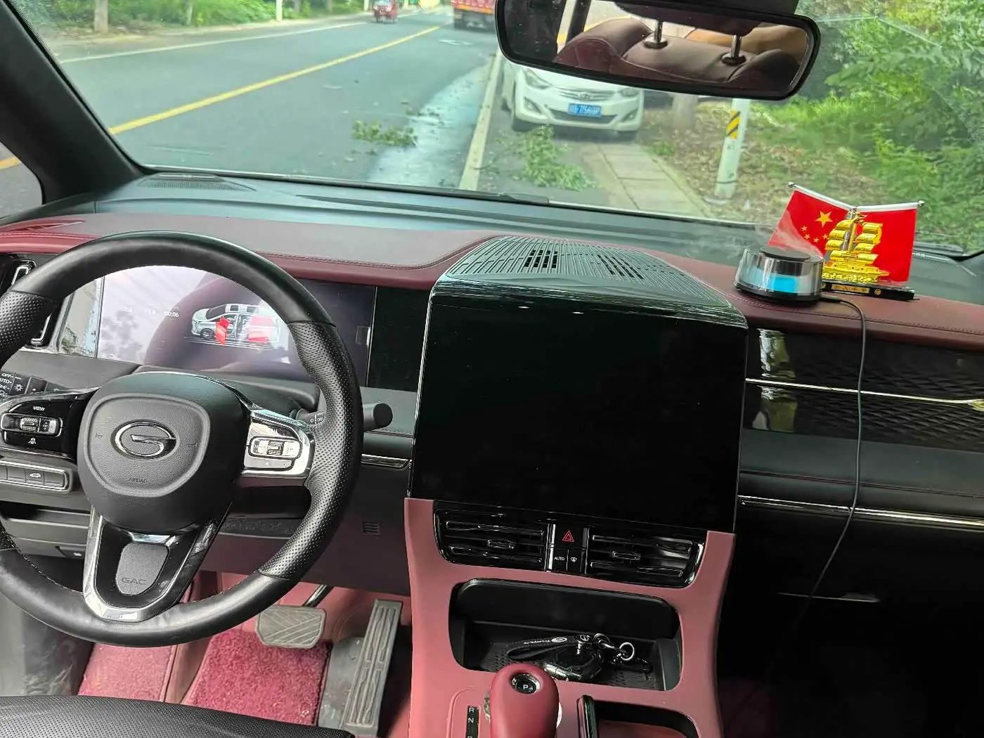 GAC Trumpchi Trumpchi M8 2025 — Фото 4/10