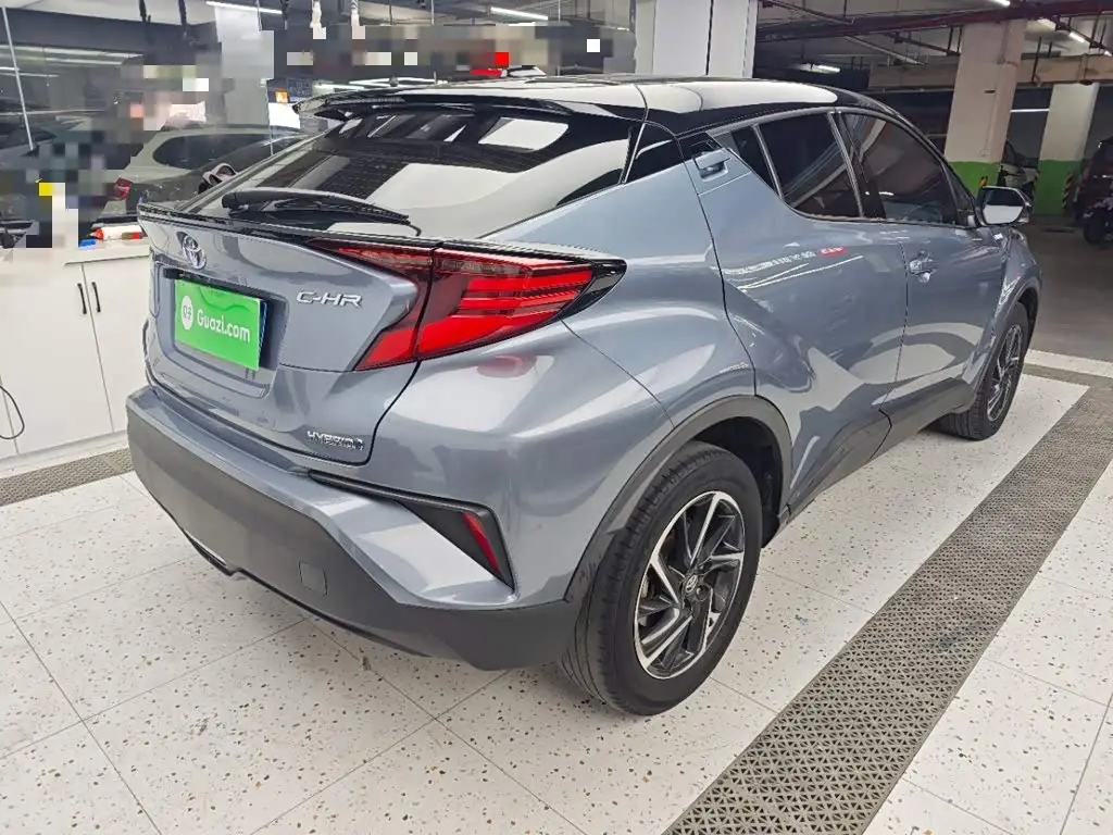Toyota C-HR 2022 — Şəkil 7/20