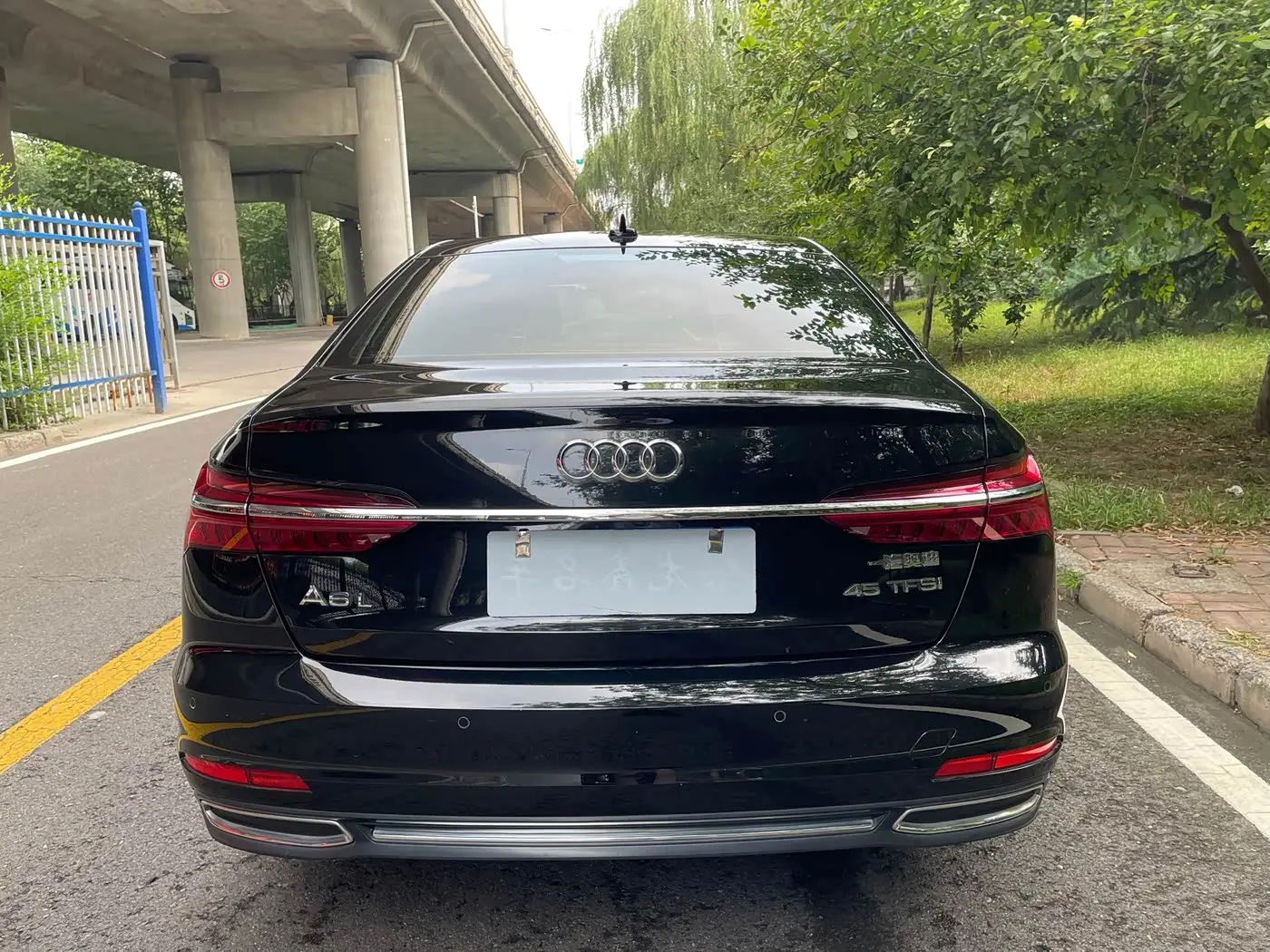 Audi A6L 2021 — Photo 13/16