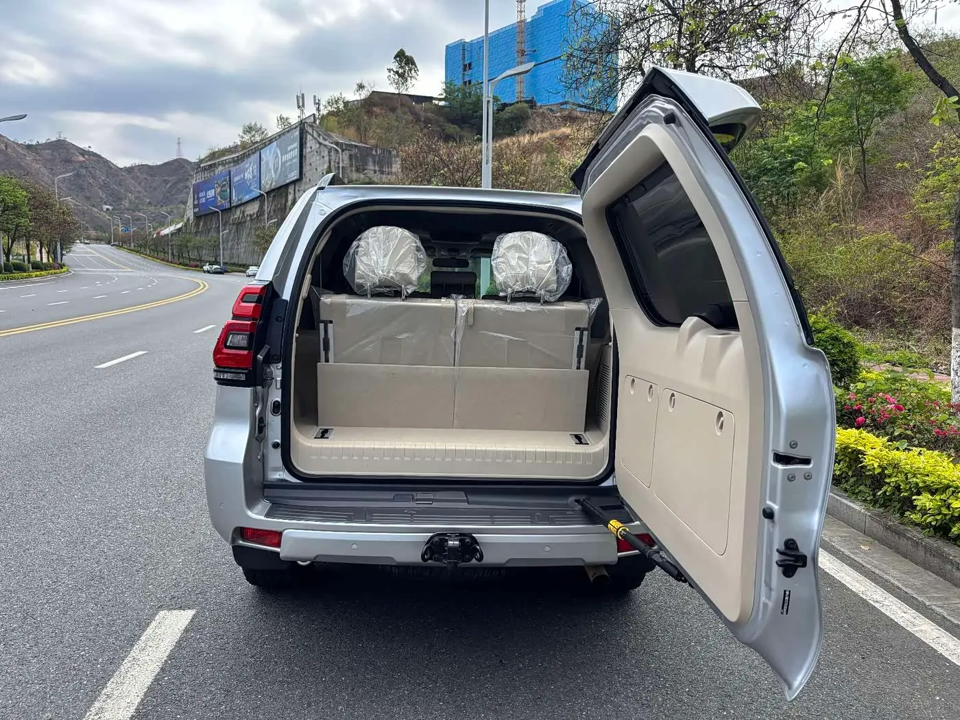 Toyota Prado 2018 — Şəkil 14/17