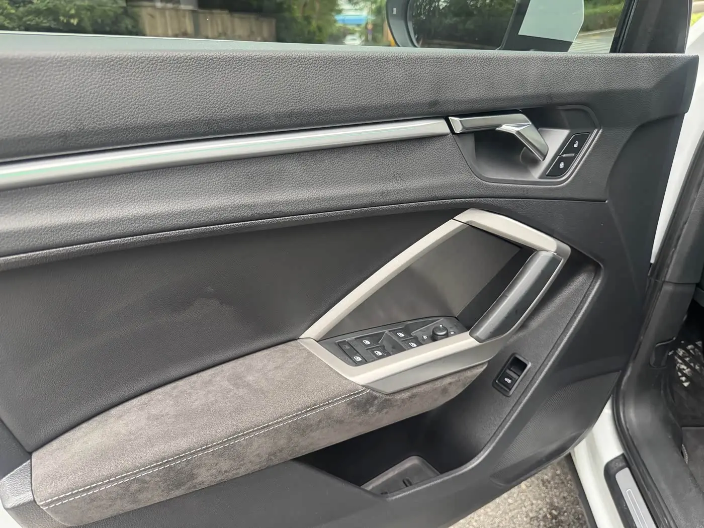 Audi Q3 2019 — Şəkil 10/20
