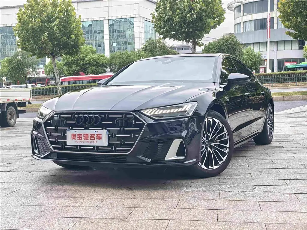 Audi A7L, 2024