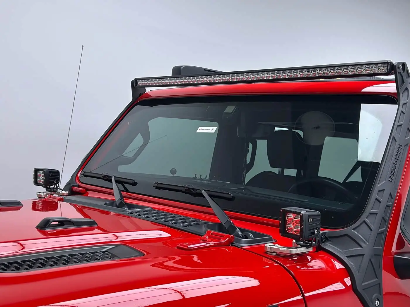 Jeep Wrangler 2020 — Фото 15/17