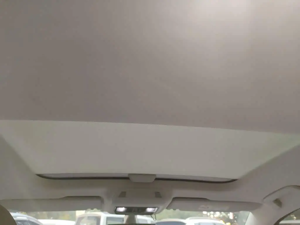 Volkswagen Golf 2023 — Photo 20/20