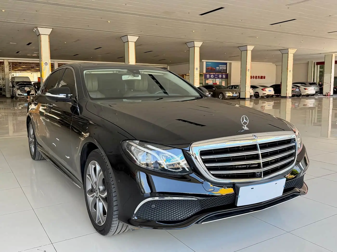 Mercedes-Benz E-Class 2020 — Фото 3/15