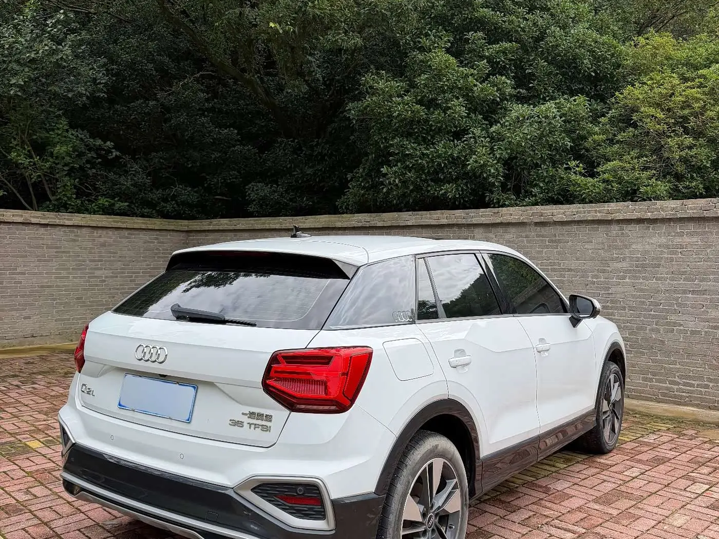 Audi Q2L 2022 — Photo 4/12