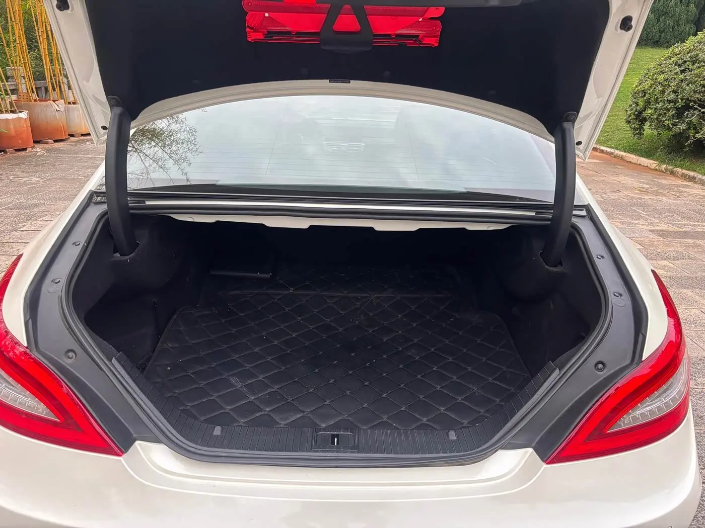 Mercedes-Benz CLS 2014 — Photo 19/20