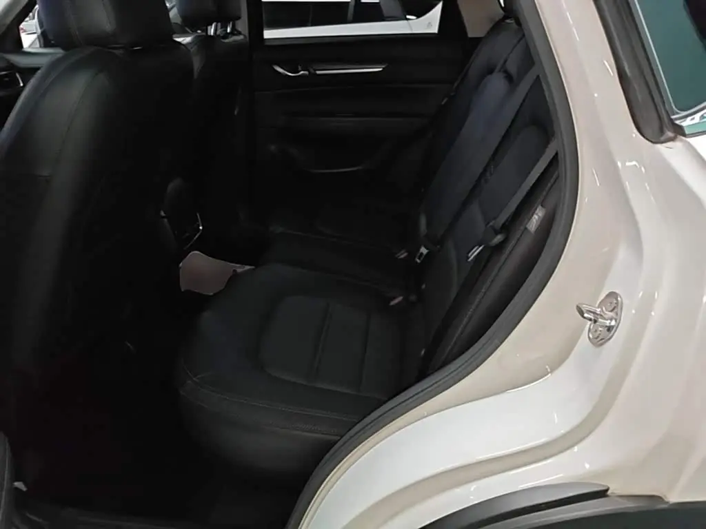 Mazda CX-5 2018 — Фото 17/20