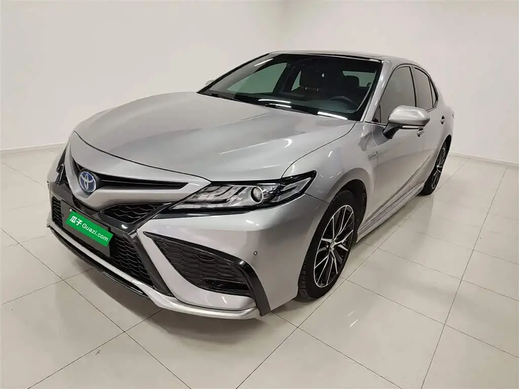 Toyota Camry, 2022