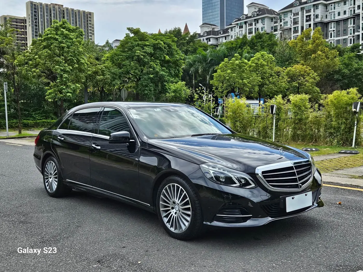 Mercedes-Benz E-Class 2014 — Фото 3/19
