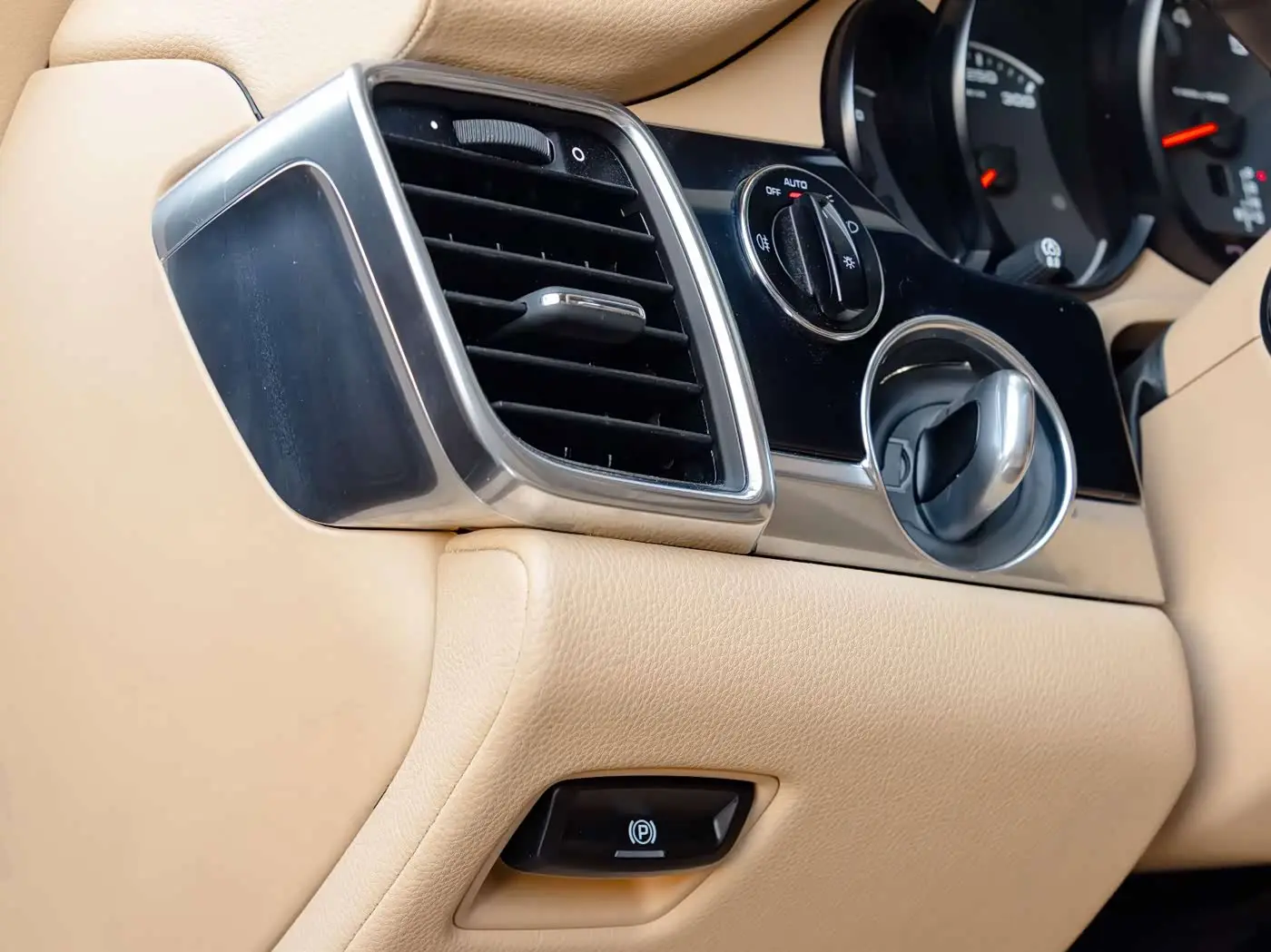Porsche Panamera 2014 — Photo 15/20