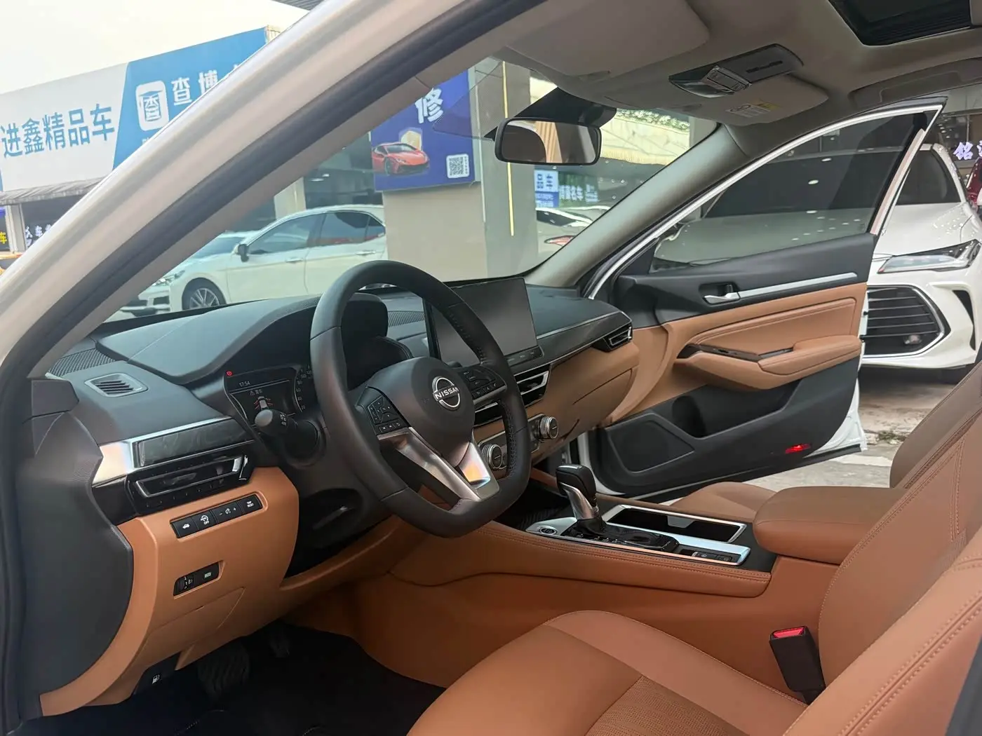 Nissan Teana 2024 — Photo 8/16