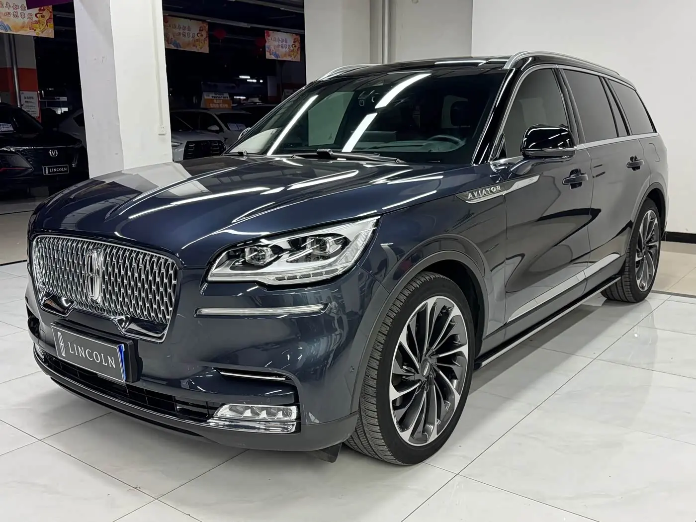 Lincoln Aviator 2022 — Фото 1/17