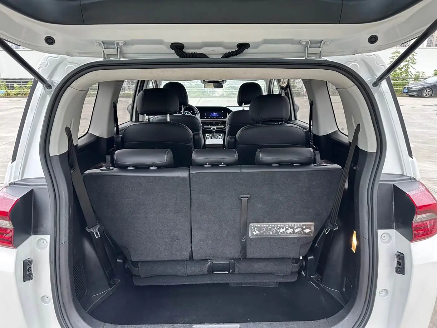 GAC Trumpchi Trumpchi M6 2022 — Photo 19/20