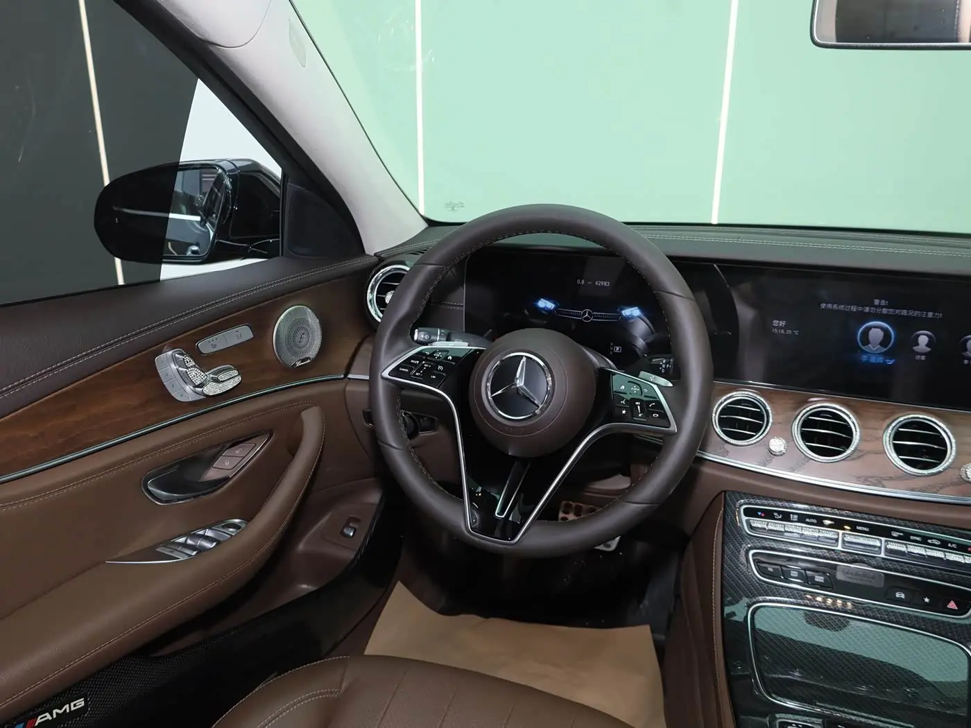 Mercedes-Benz E-Class 2021 — Фото 17/20