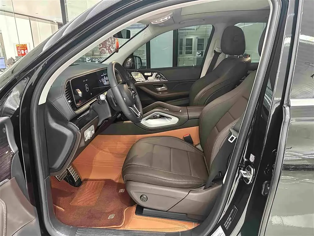 Mercedes-Benz GLE 2022 — Photo 6/18