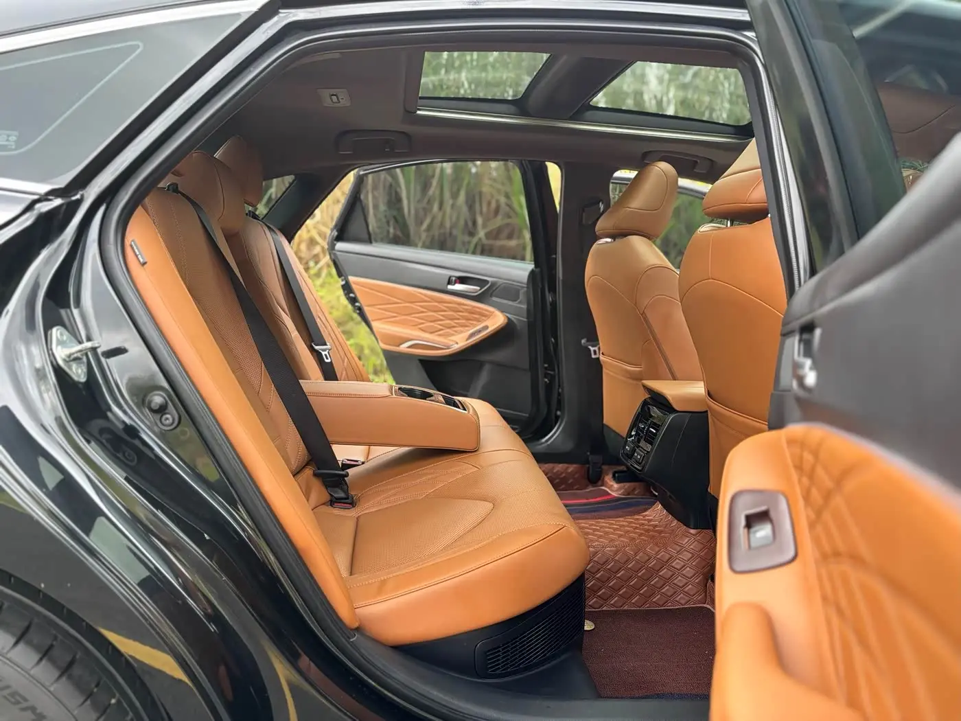 Toyota Avalon 2023 — Photo 11/20