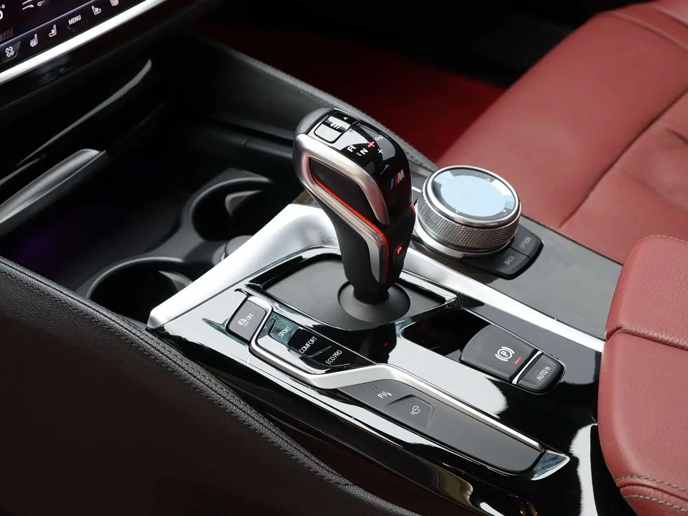 BMW 5 Series 2020 — Фото 19/19