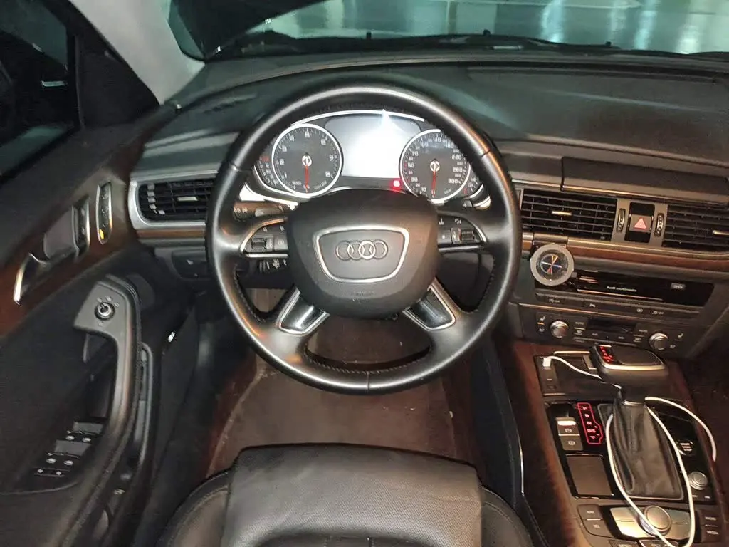 Audi A6L 2017 — Photo 11/20