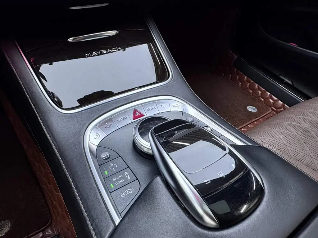 Mercedes-Benz Maybach S-Class 2016 — Фото 16/20
